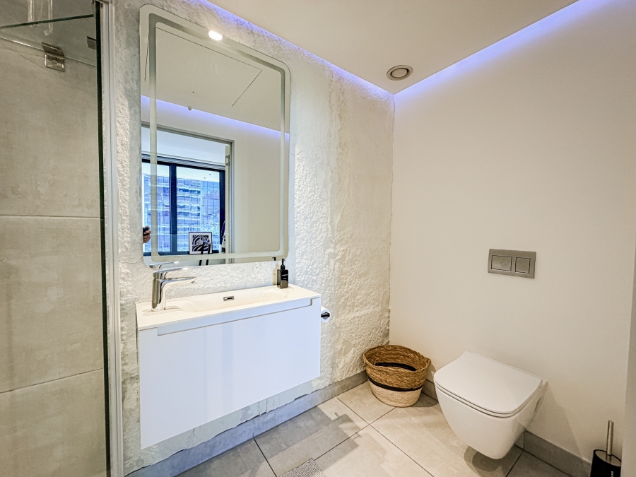 2 Bedroom Property for Sale in Cape Town City Centre Western Cape